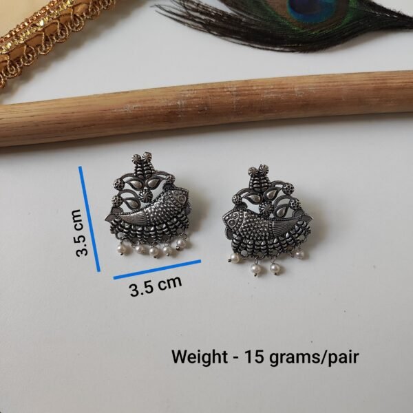 Oxidised Minimal Fish Stud Earring