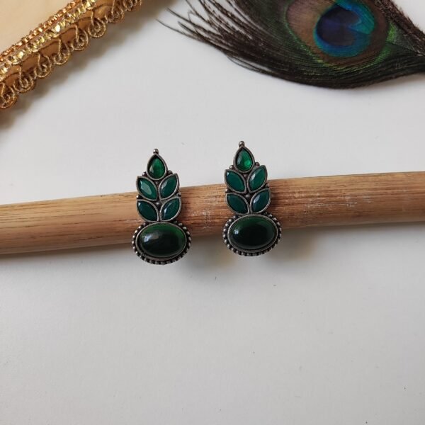 Minimal Stud Earrings